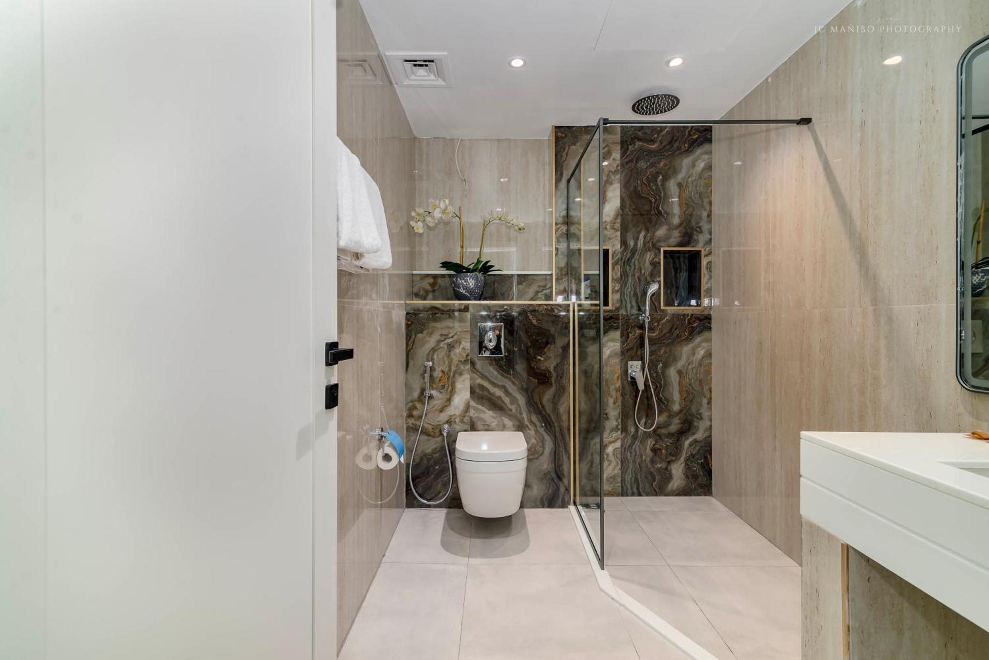 Usmans 4Bdrm Jbr Sadaf Next To Ritz Carlton Walk Apartman Dubaj Kültér fotó